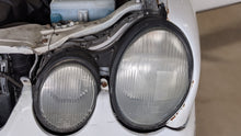 Load image into Gallery viewer, HEADLIGHT LAMP ASSEMBLY E320 E430 E500 E55 00 01 02 03 Left - NW379283
