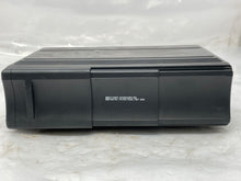Load image into Gallery viewer, CD CHANGER Infiniti G35 2007 07 2008 08 - NW137011
