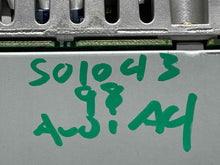 Load image into Gallery viewer, RADIO Audi A4 A6 S5 S6 Allroad 1998 98 - 03 AM/FM/CASS - NW379362
