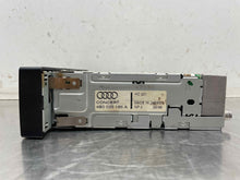 Load image into Gallery viewer, RADIO Audi A4 A6 S5 S6 Allroad 1998 98 - 03 AM/FM/CASS - NW379362
