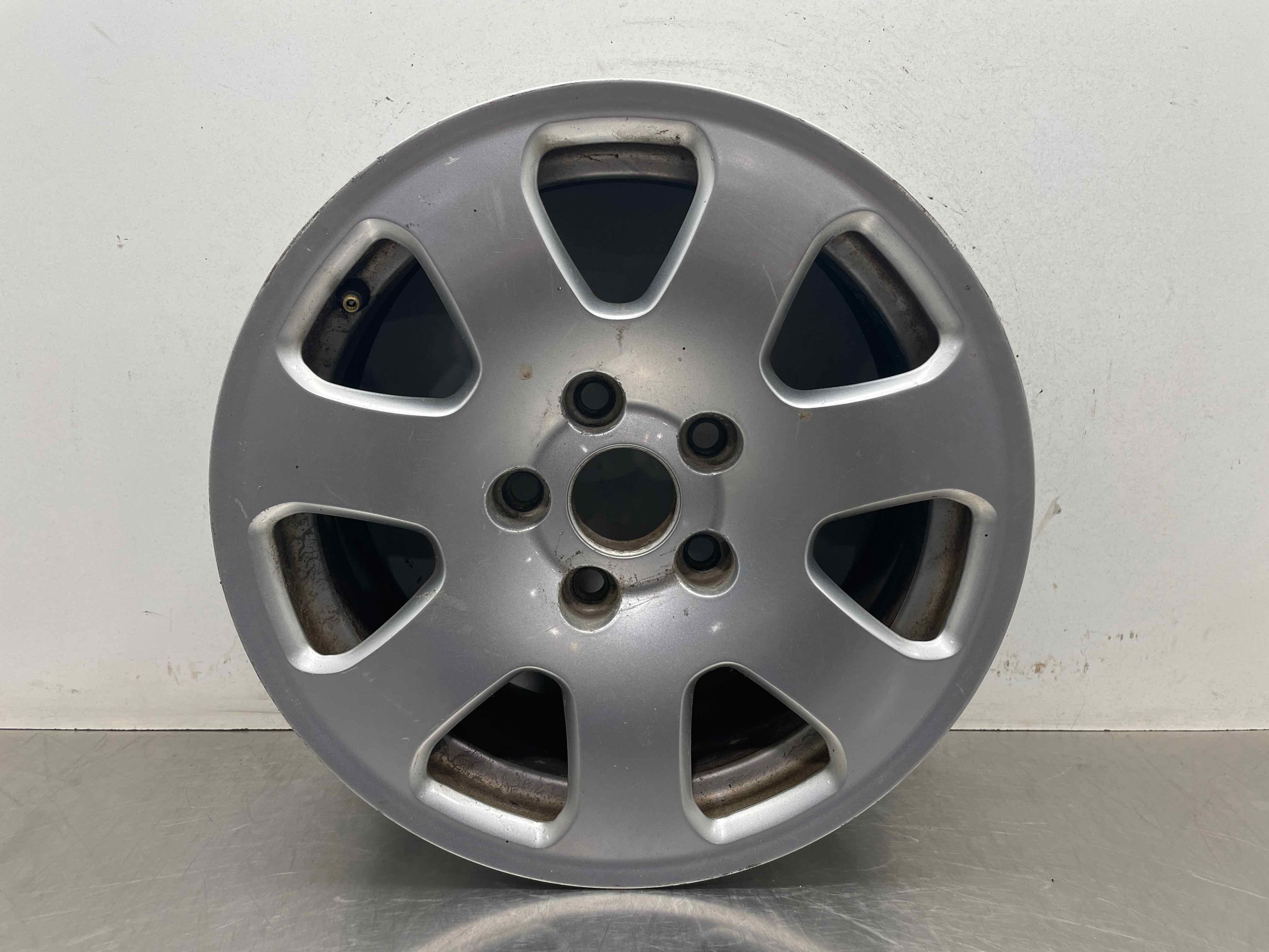 Wheel Audi A4 1998 98 1999 99 2000 00 16X7 7 Spoke - NW379475 – Tom's ...