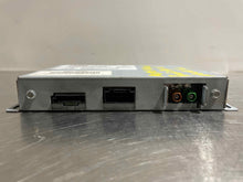 Load image into Gallery viewer, SATELLITE TUNER BOX A3 A4 Rs4 S4 Beetle Jetta 04 05 06 07 08 - NW135893
