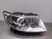 Load image into Gallery viewer, HEADLIGHT LAMP ASSEMBLY Subaru Tribeca 08 09 10 11 12 13 14 Right - NW385488
