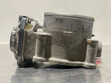 Load image into Gallery viewer, THROTTLE BODY Subaru Legacy Tribeca 10 11 12 13 14 15 16 - NW389488
