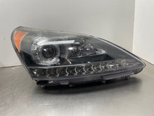 Load image into Gallery viewer, HEADLIGHT LAMP ASSEMBLY Equus 2014 14 2015 15 2016 16 Right - NW385438
