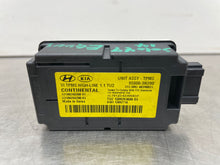 Load image into Gallery viewer, SUSPENSION CONTROL MODULE COMPUTER Hyundai Equus 14 15 16 - NW381482
