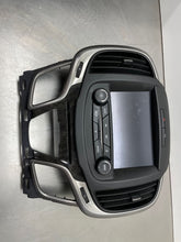Load image into Gallery viewer, Radio Buick Lacrosse 2016 - NW495699
