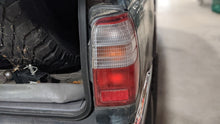 Load image into Gallery viewer, TAIL LIGHT LAMP ASSEMBLY Toyota 4 Runner 96 97 98 99 00 Right - NW389694
