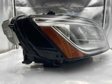 Load image into Gallery viewer, HEADLIGHT LAMP ASSEMBLY Audi Q5 SQ5 13 14 15 16 17 Right - NW385403
