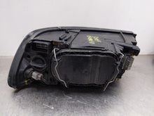 Load image into Gallery viewer, HEADLIGHT LAMP ASSEMBLY Volvo S40 V40 V50 04 05 06 07 Right - NW385511

