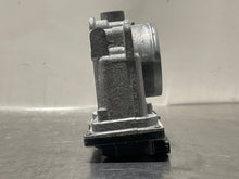 Load image into Gallery viewer, THROTTLE BODY Volvo S40 V70 2004 04 05 06 07 08 - NW389493
