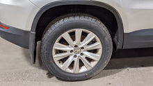 Load image into Gallery viewer, WHEEL RIM Volkswagen Tiguan 09 10 11 17x7 - NW390937
