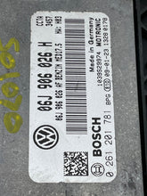 Load image into Gallery viewer, ECU ECM COMPUTER Volkswagen Tiguan 2009 09 - NW486449
