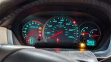 Load image into Gallery viewer, SPEEDOMETER CLUSTER Honda Pilot 2004 04 - NW388869
