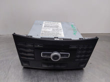 Load image into Gallery viewer, RADIO E250 Van E300 E350 E400 E550 E63 2012 12 2015 15 - NW387610
