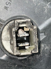 Load image into Gallery viewer, HEADLIGHT LAMP ASSEMBLY Honda Pilot 2006 06 2007 07 2008 08 Right - NW385448
