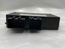 Load image into Gallery viewer, TOWING CONTROL MODULE COMPUTER Touareg 04 05 06 07 08 09 10 - NW38906
