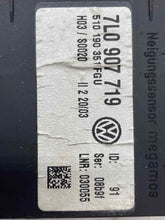 Load image into Gallery viewer, Immobilizer computer Volkswagen Touareg Cayenne 2003 03 2004 04 - NW36800

