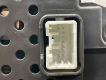 Load image into Gallery viewer, SPEEDOMETER CLUSTER Volvo S60 V60 XC60 XC70 15 16 17 18 - NW388929
