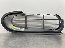 Load image into Gallery viewer, Grille  PORSCHE BOXSTER 2000 - NW385238
