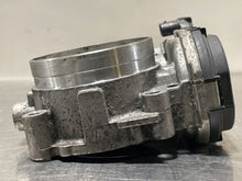 Load image into Gallery viewer, THROTTLE BODY E250 Van C250 C300 C350 C63 CLA45 CLS400 CLS550 12-16 - NW389482

