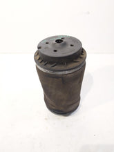 Load image into Gallery viewer, REAR STRUT SHOCK Gl320 Gl350 Gl450 Gl550 08 09 10 11 12 - NW173535
