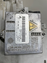 Load image into Gallery viewer, Headlight Lamp Assembly Mercedes-Benz SL500 2005 - NW103343
