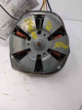 Load image into Gallery viewer, Radiator Fan Assembly Mercedes-Benz SL500 2005 - NW64328
