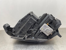 Load image into Gallery viewer, HEADLIGHT LAMP ASSEMBLY Gl350 Gl450 Gl550 GL63 AMG 13-16 Right - NW385474
