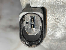 Load image into Gallery viewer, AC COMPRESSOR Passat Audi A3 Golf EOS 2006 06 2007 07 - NW381887
