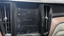 Load image into Gallery viewer, Info-Gps Screen  VOLVO XC60 2019 - NW385658
