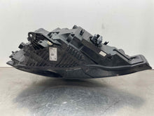 Load image into Gallery viewer, Headlight Lamp Assembly  VOLVO XC60 2019 - NW521358
