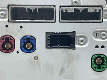 Load image into Gallery viewer, Radio  VOLVO XC60 2019 - NW387689
