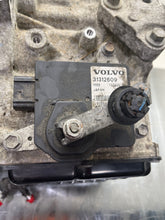 Load image into Gallery viewer, AUTOMATIC TRANSMISSION Volvo S60 XC60 2012 12 FWD - NW389857
