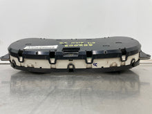 Load image into Gallery viewer, SPEEDOMETER CLUSTER Silverado 2500 Pickup Silverado 3500 03-04 - NW388807
