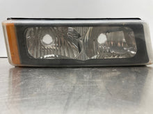 Load image into Gallery viewer, PARKLAMP Silverdao Avalanche 1500 2500 3500 2003 03 2004 04 05 06 07 Right - NW384146
