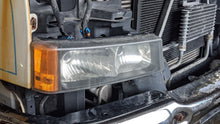 Load image into Gallery viewer, PARKLAMP Silverdao Avalanche 1500 2500 3500 2003 03 2004 04 05 06 07 Right - NW384146
