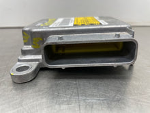 Load image into Gallery viewer, Computer  SILVERADO 3500 PICKUP 2004 - NW381293
