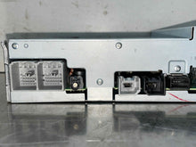 Load image into Gallery viewer, Radio  SILVERADO 1500 PICKUP 2019 - NW387430
