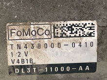 Load image into Gallery viewer, [INVENTORYCAR_YEAR_MAKE_MODEL] STARTER MOTOR - NW389151
