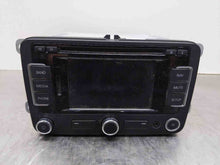 Load image into Gallery viewer, RADIO Volkswagen Beetle Golf Jetta Passat 12 13 14 15 16 17 - NW423033

