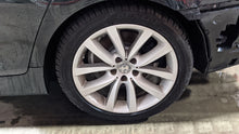 Load image into Gallery viewer, WHEEL RIM 528i 535i 550i 640I 650i Active 5 M6 11-19 19x8-1/2 ALLOY - NW390644
