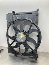 Load image into Gallery viewer, RADIATOR FAN ASSEMBLY CL550 CL600 CL63 CL65 S450 Cdn S550 S600 S63 07-09 - NW382904
