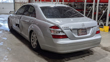 Load image into Gallery viewer, CARRIER ASSEMBLY CL550 CL600 CL63 CL65 S350 S400 S450 Cdn 07-13 RWD - NW382103
