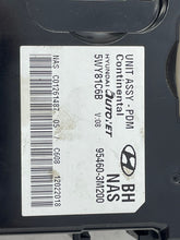 Load image into Gallery viewer, POWER CONTROL MODULE COMPUTER Genesis 09 10 11 12 13 14 - NW32243
