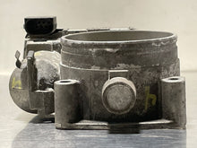 Load image into Gallery viewer, THROTTLE BODY Porsche Cayenne 2004 04 2005 05 2006 06 - NW178461
