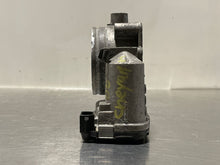 Load image into Gallery viewer, THROTTLE BODY Porsche Cayenne 2004 04 2005 05 2006 06 - NW178461
