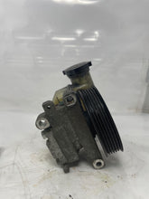 Load image into Gallery viewer, POWER STEERING PUMP MAZDA 6 2003 03 04 05 06 07 2.3 - NW163651
