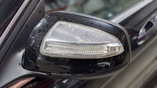 Load image into Gallery viewer, SIDE VIEW DOOR MIRROR Mercedes-Benz C230 C300 C350 2008 08 Left - NW382426
