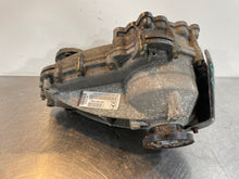 Load image into Gallery viewer, TRANSFER CASE ML320 ML350 ML550 E320 E350 GL450 06 07 08 09 - 12 - NW389429
